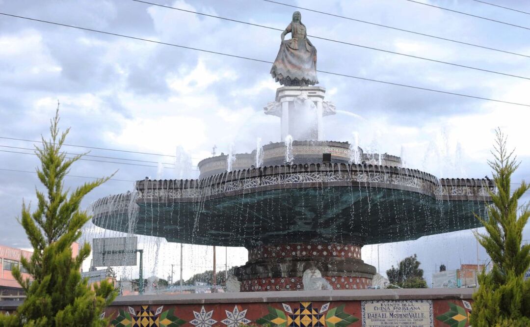La escultura de la China Poblana es emblemática de la capital del estado | Foto: Agencia Es Imagen para El Universal Puebla