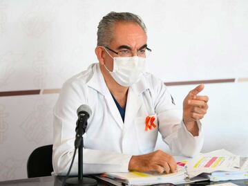 "Yo estudié para salvar vidas", dice secretario de Salud sobre la despenalización del aborto