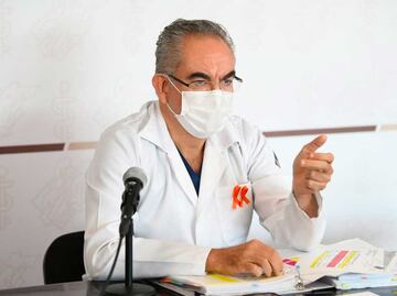 "Yo estudié para salvar vidas", dice secretario de Salud sobre la despenalización del aborto