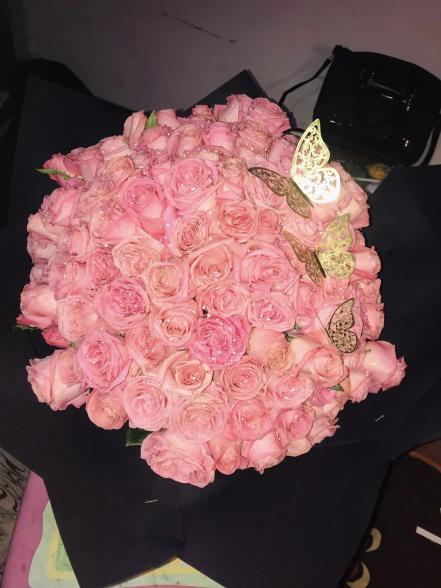 Ramos buchones, un muy extravagante regalo para San Valentín