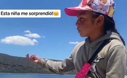 Niña de 10 años impresiona como guía turística en la Laguna de Alchichica