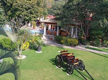 Visita La Buena Vibra, un hotel solo para adultos en Tepoztlán
