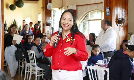 Liz Sánchez visita Teziutlán y reafirma su compromiso con la ciudadanía