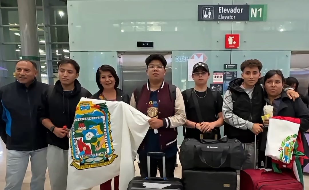 Cuatro estudiantes de la UTH regresaron a México | Foto: FB UTH