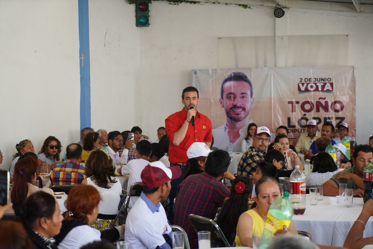 Toño López es candidato por el distrito 11 federal | Foto: Especial