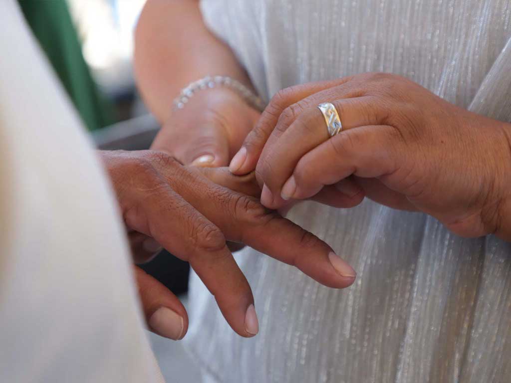 Boda en la cárcel. 25 parejas se casan en el penal de San Miguel