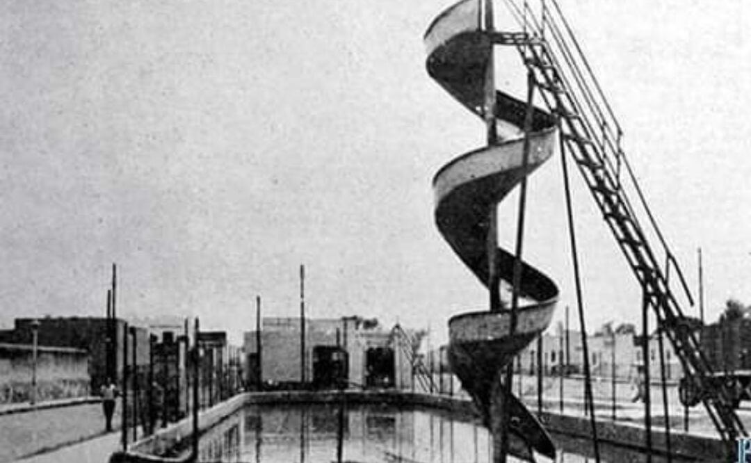 Esta es la alberca de Santa Anita, una de las más antiguas de Puebla | Foto: Facebook David Ramírez