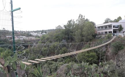 PUENTE COLGANTE EN ATLIHUETZIA