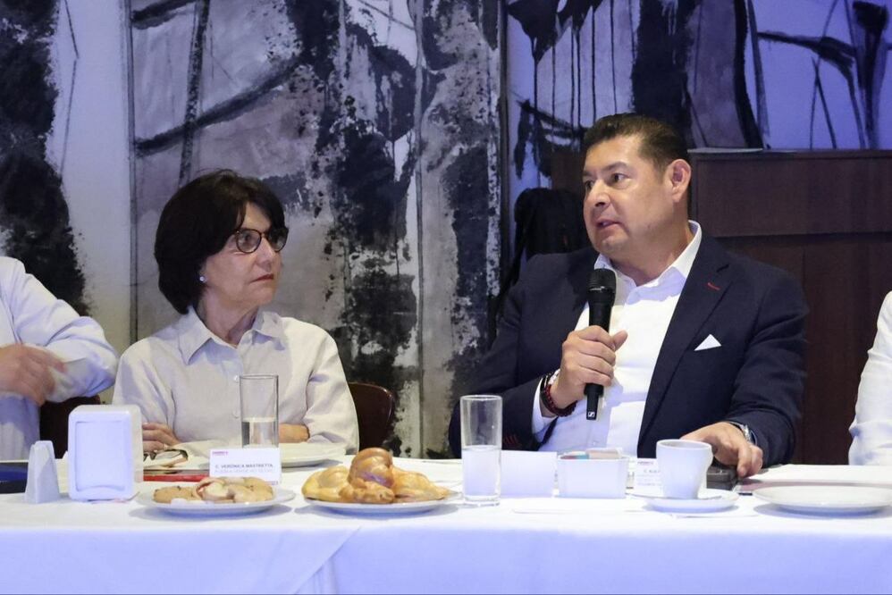 Alejandro Armenta dio a conocer su estrategia para abastecer agua | Foto: Especial