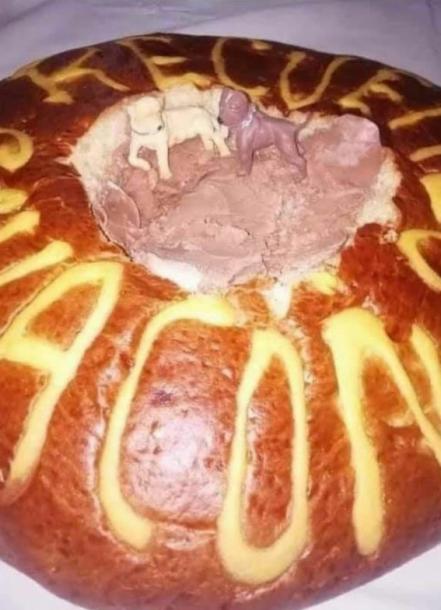 La gordita del socavón se suma a la serie de memes