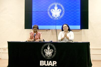 Lilia Cedillo Ramírez da conferencia a estudiantes de la Preparatoria Emiliano Zapata