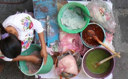 Feria de la Gordita en la Resurrección: alistan toneladas de masa