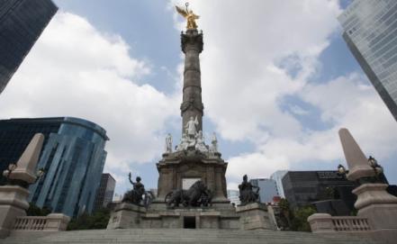 ¡Por fin! Retiran vallas metálicas del Ángel de la Independencia
