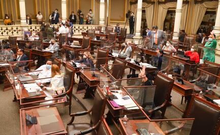 Gilberto Bosques Saldívar. Congreso de Puebla le rinde homenaje
