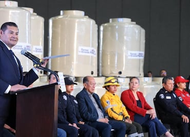 Gobierno entrega 110 mdp en apoyos de vivienda a 12 mil policías