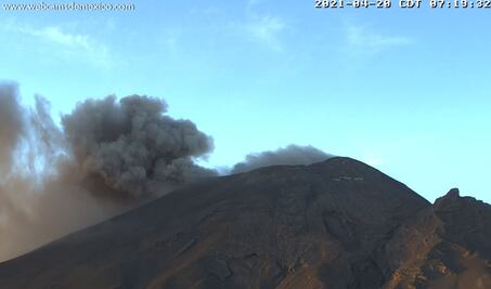 ¿Cómo amaneció hoy el Popocatépetl? 20 de abril 2021