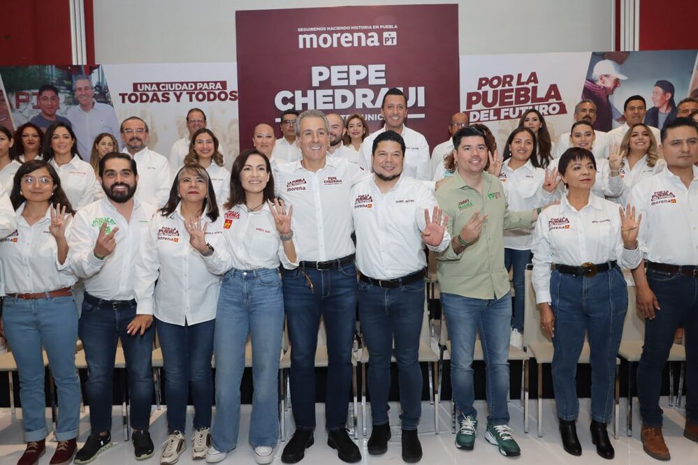 Pepe Chedraui presenta a su equipo de regidores y suplentes | Foto: EsImagen
