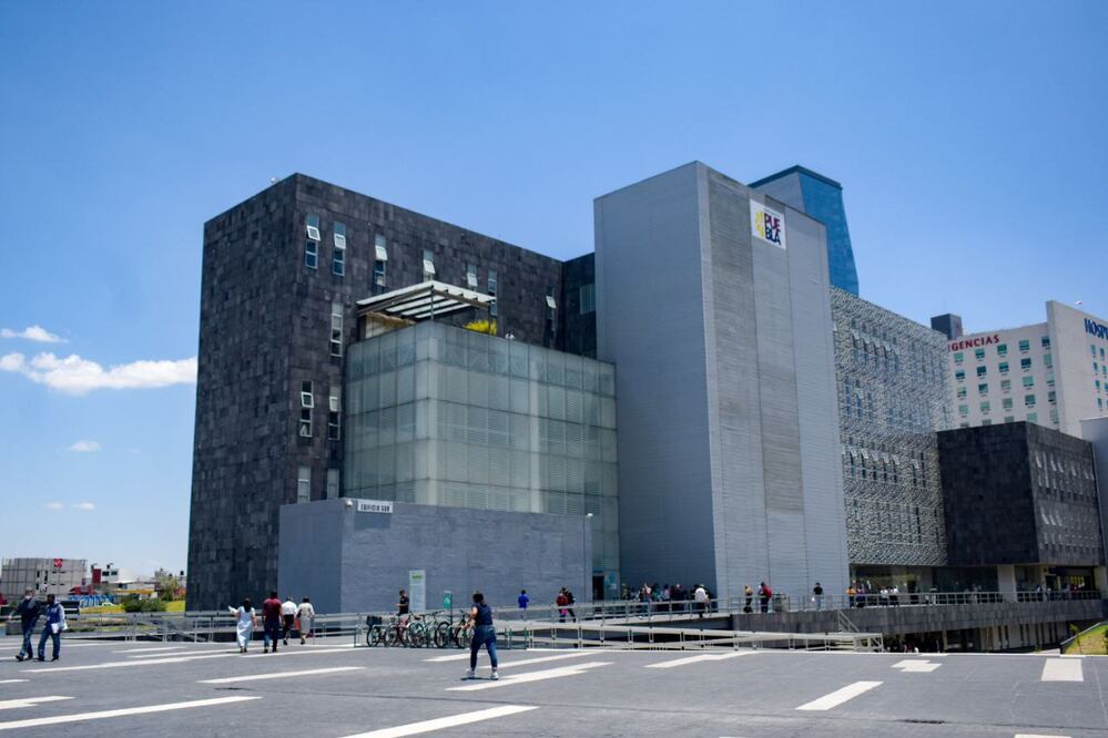 En el CIS puedes hacer alrededor de 400 trámites | EsImagen