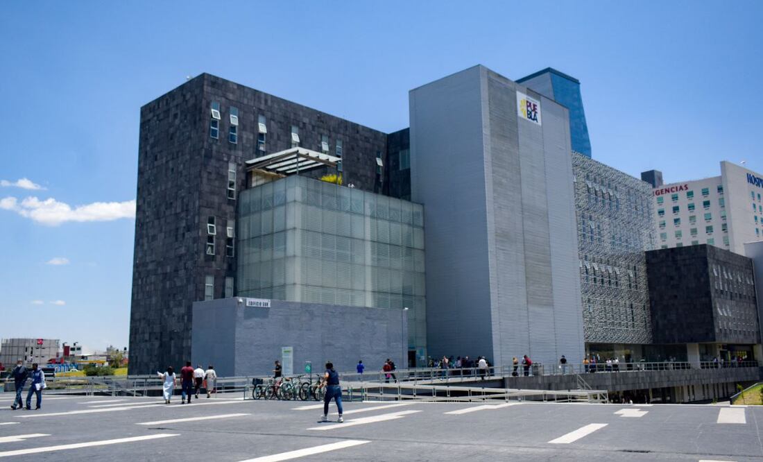 En el CIS puedes hacer alrededor de 400 trámites | EsImagen