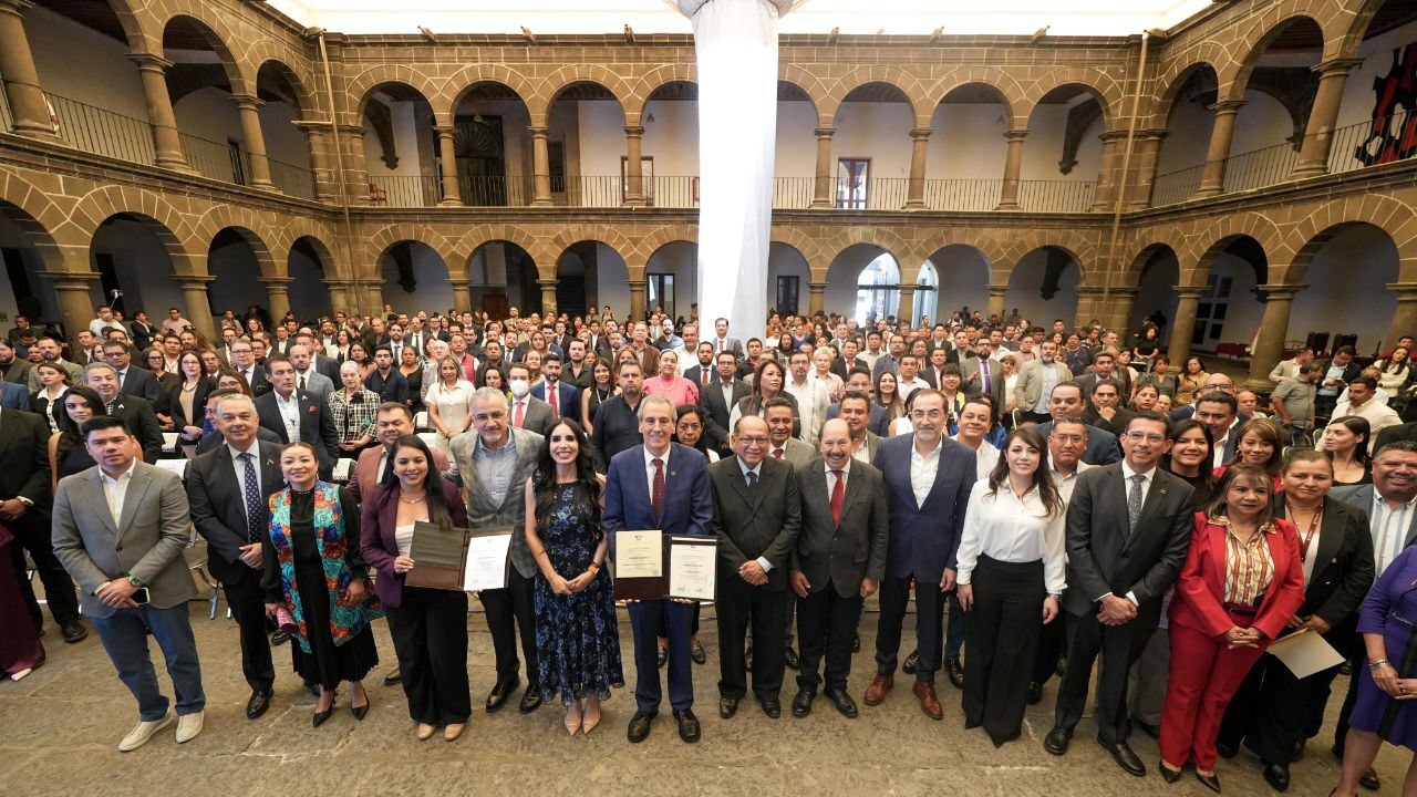 Pepe Chedraui rindió protesta como coordinador estatal de la AALMAC en Puebla