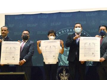 La BUAP presenta título profesional electrónico