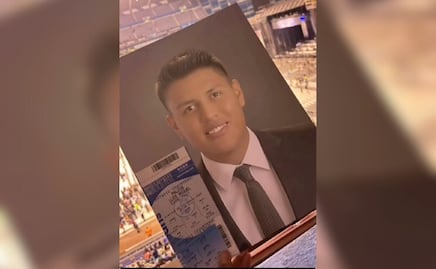 Llevan foto de joven que murió en accidente al concierto de Luis Miguel