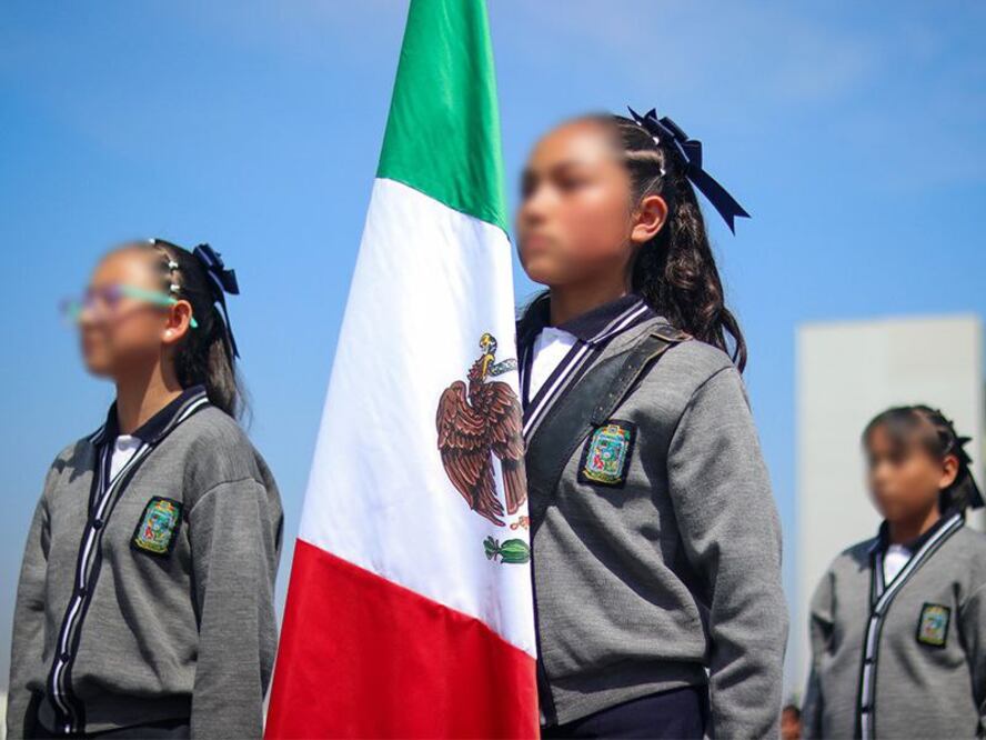 Habrá Guardias a los Símbolos Patrios en escuelas de Puebla | Foto: SEP