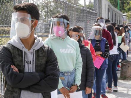 Clases online provocan ansiedad, enojo y frustración en más del 50% de jóvenes poblanos