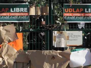 Sigue cerrada la UDLAP pese a compromisos