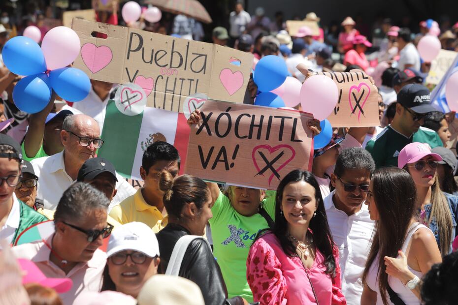 Este domingo se reunieron en el Parque Benito Juárez los simpatizantes de Xóchitl Gálvez | Agencia Es Imagen para El Universal Puebla