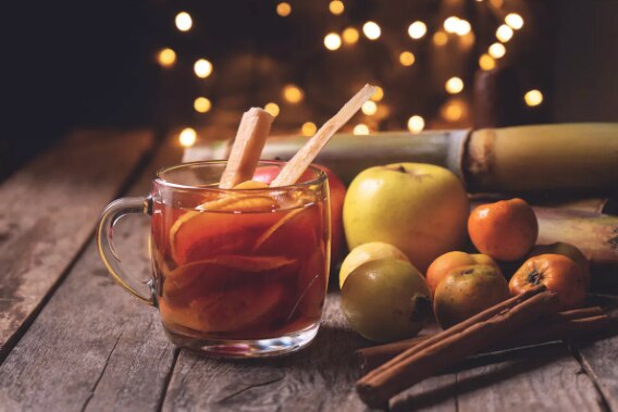 Esta es la bebida alcohólica perfecta para acompañar el ponche