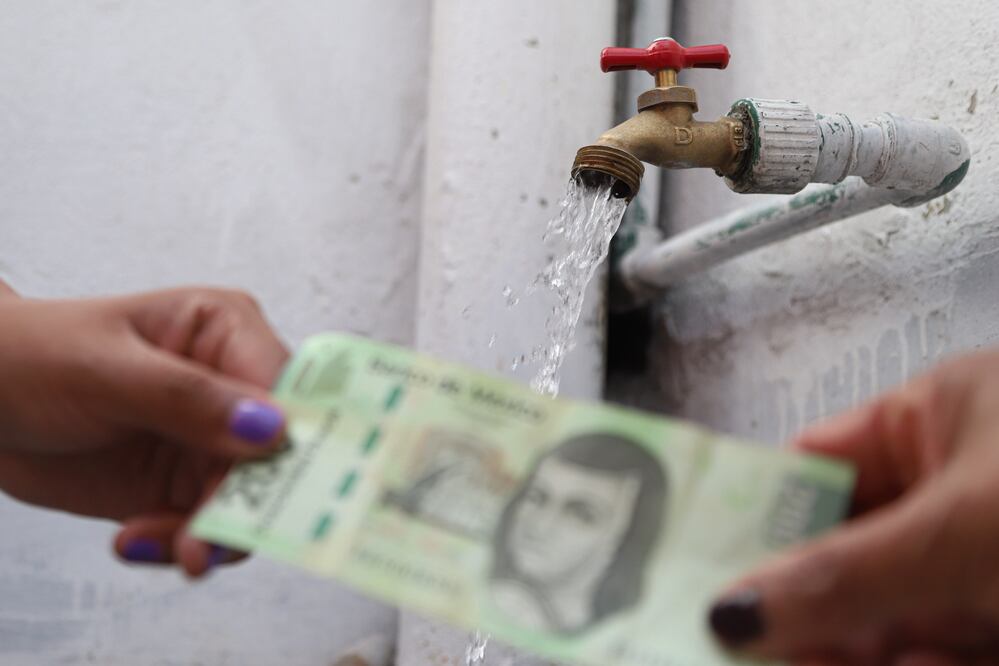 Ahora puedes pagar el agua desde la App Pago Fácil | Foto: EsImagen