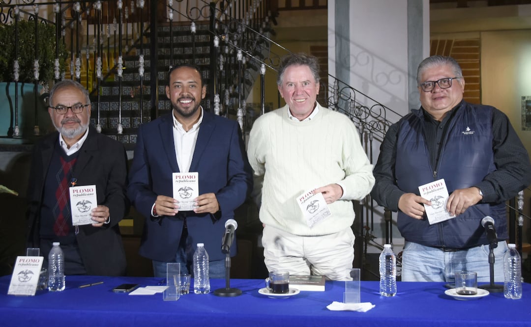 Presentan el libro “Plomo republicano” de Omar Mayorga en Librerías BUAP | Foto: BUAP.