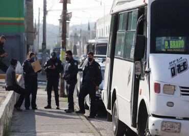Balean a joven en asalto a transporte público en colonia Resurgimiento de Puebla