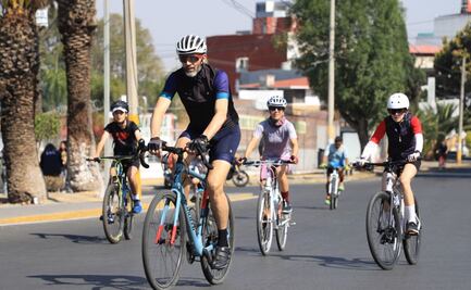 POBLANOS SALEN A PEDALEAR