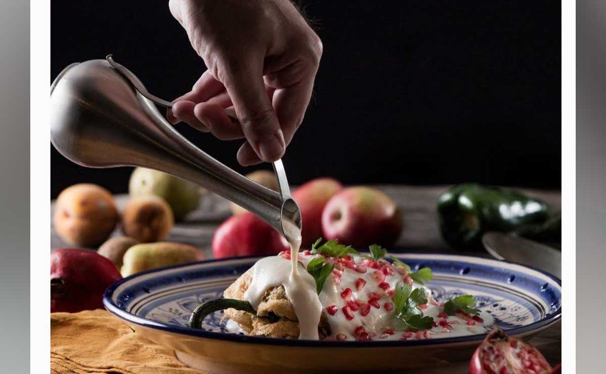 Duraznos criollos y pera lechera, ingredientes auténticos de los chiles en nogada