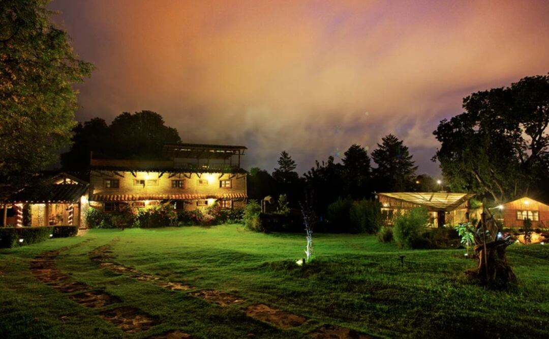 En los Pueblos Mágicos de Puebla te puedes hospedar en cabañas económicas | Foto : PORTADA: Xic Xanac Zacatlán / https://www.xicxanac.com/