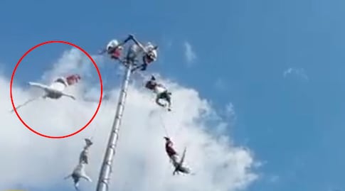 Volador de Papantla cae de 25 metros de altura tras romperse su cuerda