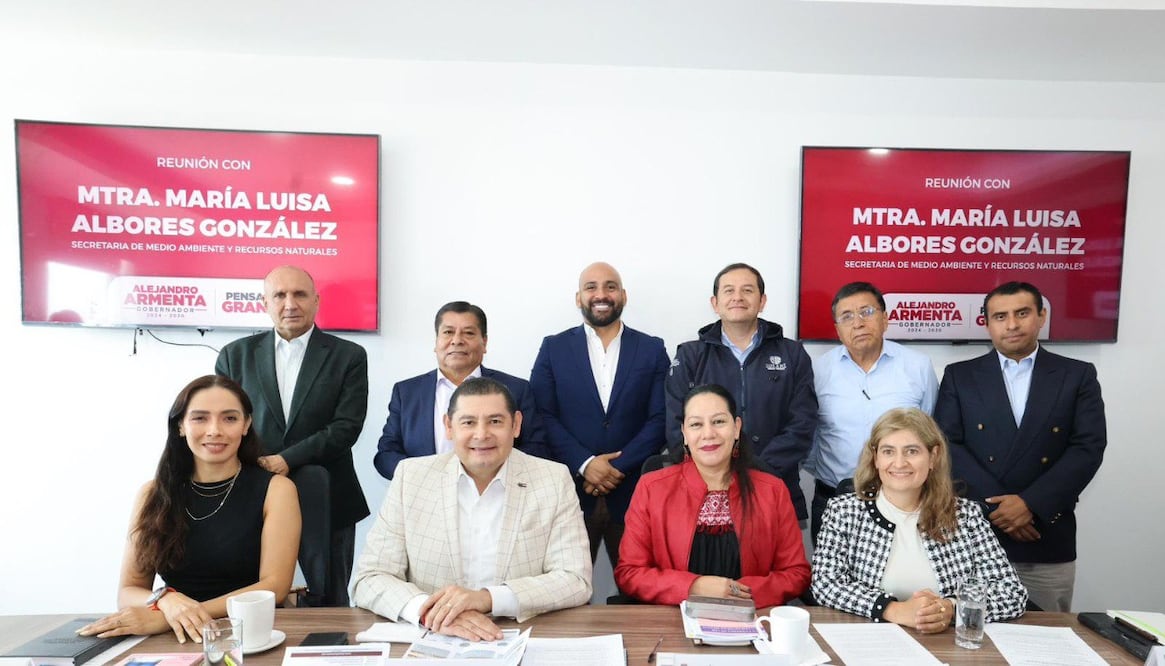 El gobernador electo Alejandro Armenta y la secretaria María Luisa Albores se reunieron este jueves | Foto: X Alejandro Armenta