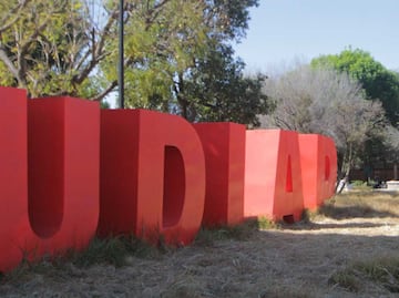 Conflicto en UDLAP no está resuelto y compete a las fiscalías: Barbosa