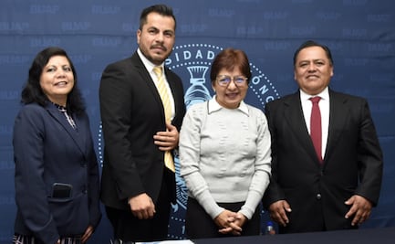 Preside Rectora Lilia Cedillo informe de labores en la Preparatoria Lázaro Cárdenas del Río