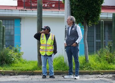 Supervisa Pepe Chedraui trabajos de bacheo en la colonia Las Ánimas