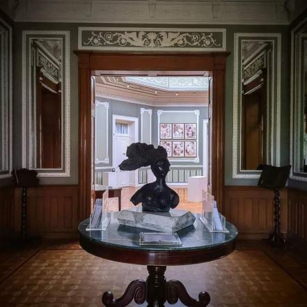 José Bayro inaugura exposición sobre el Barroco en Casa Lamm 