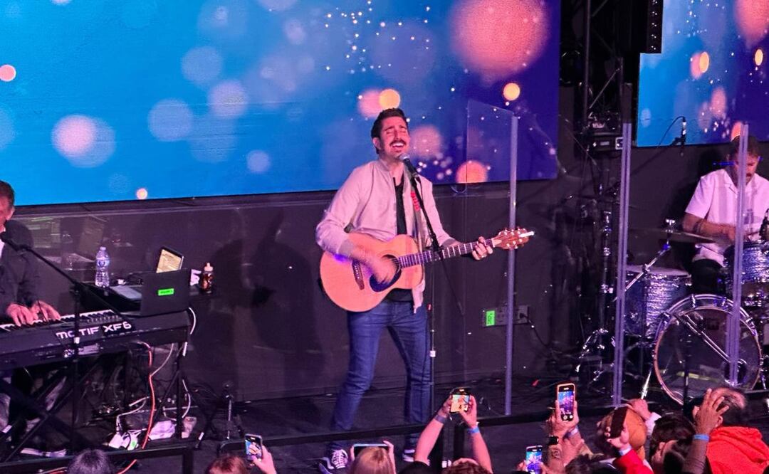 Álex Ubago dará un concierto para todos sus seguidores en Puebla | Foto: Facebook Álex Ubago