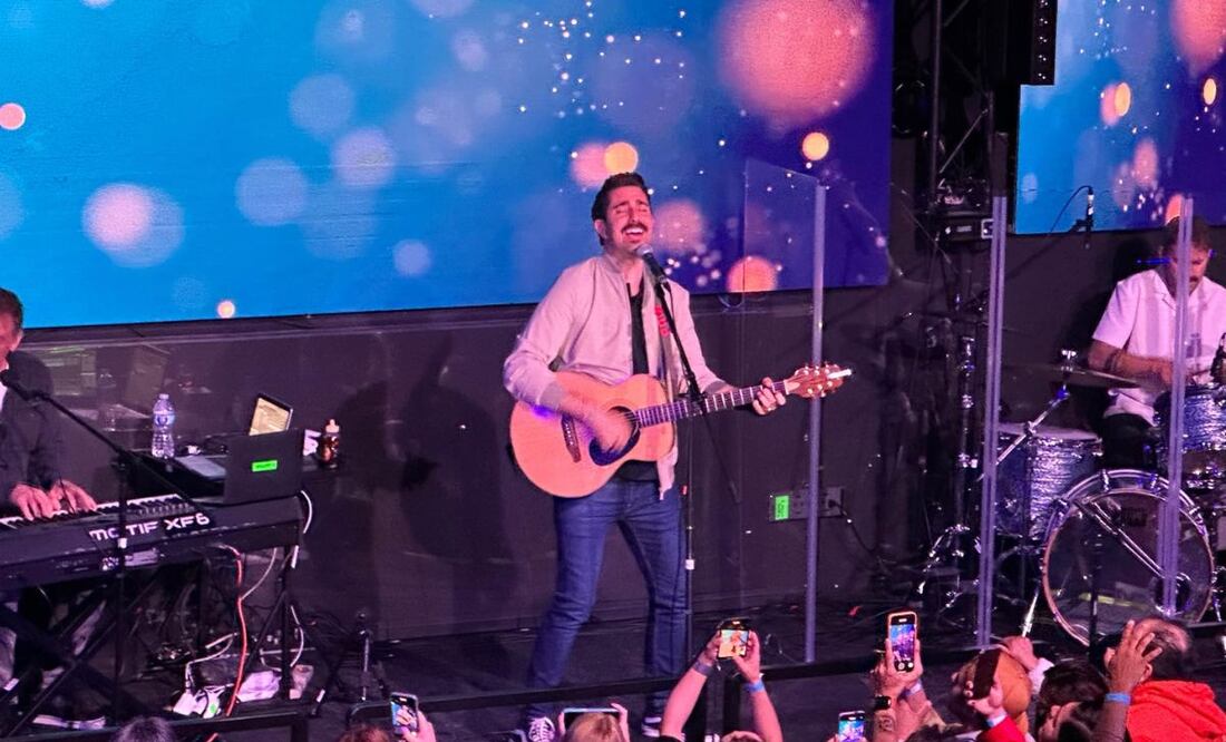 Álex Ubago dará un concierto para todos sus seguidores en Puebla | Foto: Facebook Álex Ubago