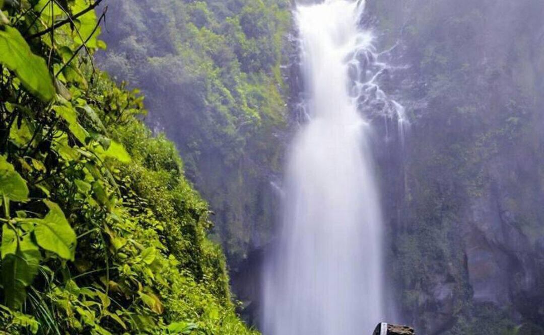 Esta cascada tiene forma de cola de caballo y es espectacular | Foto: Cascada Tuliman / foto Facebook Puebla