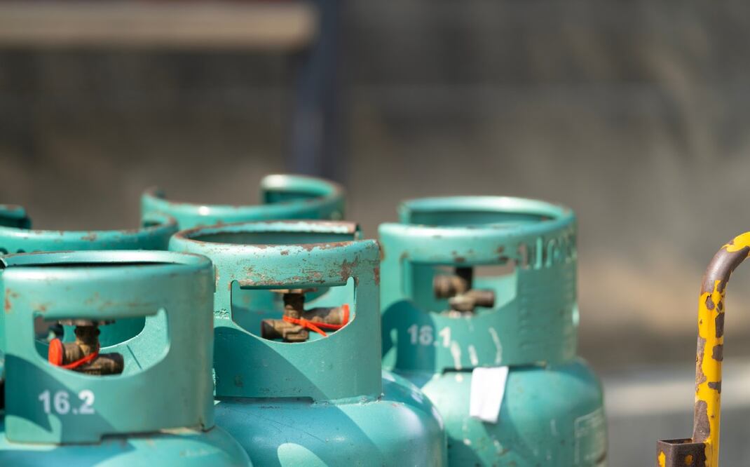 Frente a la situación de desabasto, Leobardo Soto Martínez, secretario general de la Confederación de Trabajadores de México (CTM), informó que la empresa GAS 1 ha tenido que detener sus operaciones técnicas.
Foto: Producción El Universal Puebla