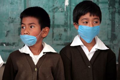 Sí hay clases, SEP pide usar cubrebocas y no hacer actividades al aire libre en Puebla