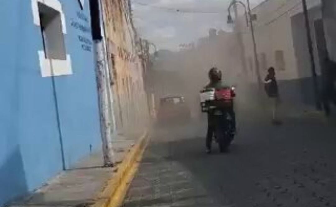 Una casona del centro de Atlixco tuvo algunos desprendimientos | Foto: X El Universal Puebla