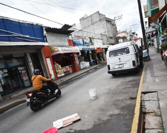 Está prohibido apartar lugares en la ciudad de Puebla, estas son las multas